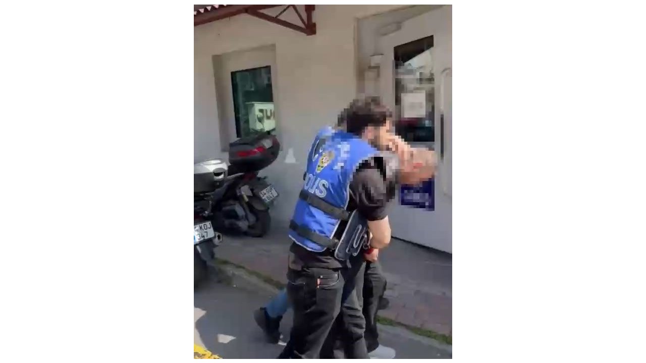 Güngören'de gazetecilere saldıran 2 şüpheli adliyede