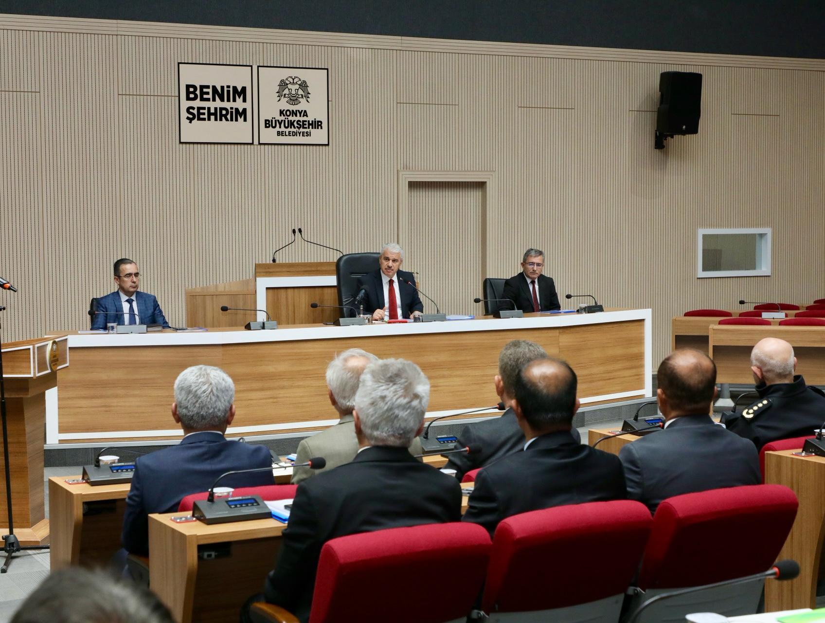 Konya'da İl Hayvanları Koruma Kurulu Toplantısı: Hayvan bakımevlerinin yapım aşamaları gözden geçirildi