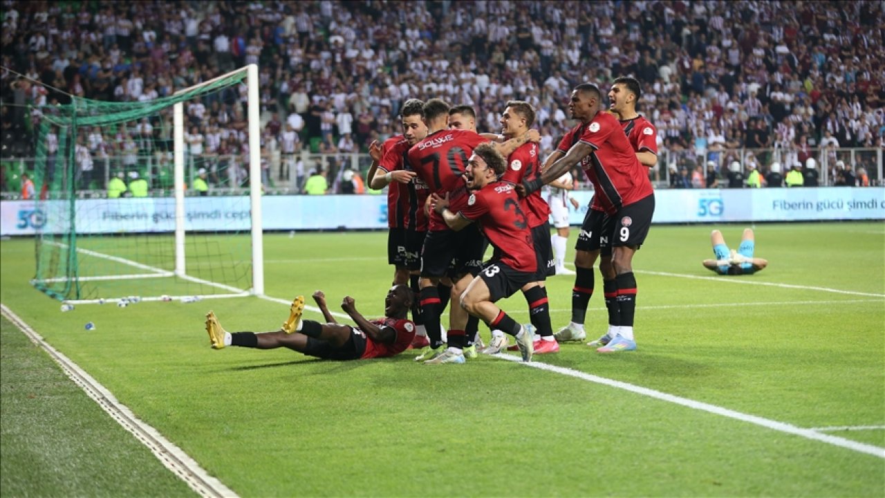Fatih Karagümrük yeniden Süper Lig'de