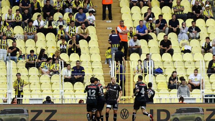 Konyasporlu oyuncu attığı gole sevinemedi!