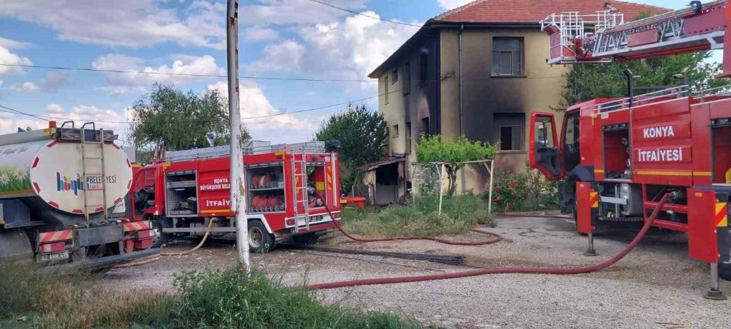 Konya'nın iki ilçesinde yangın