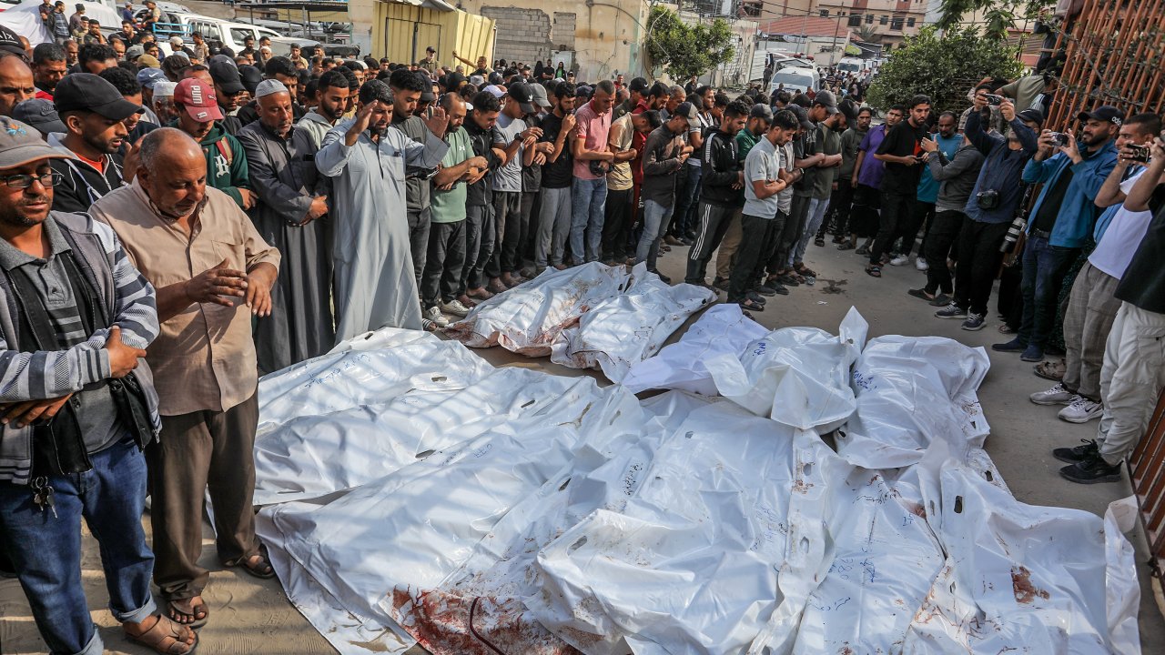 İsrail, ABD yardımlarını almaya giden Filistinlileri vurdu