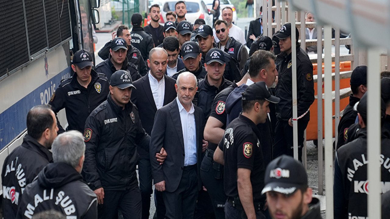 İstanbul'daki yolsuzluk soruşturmalarında toplam 22 şüpheli tutuklandı