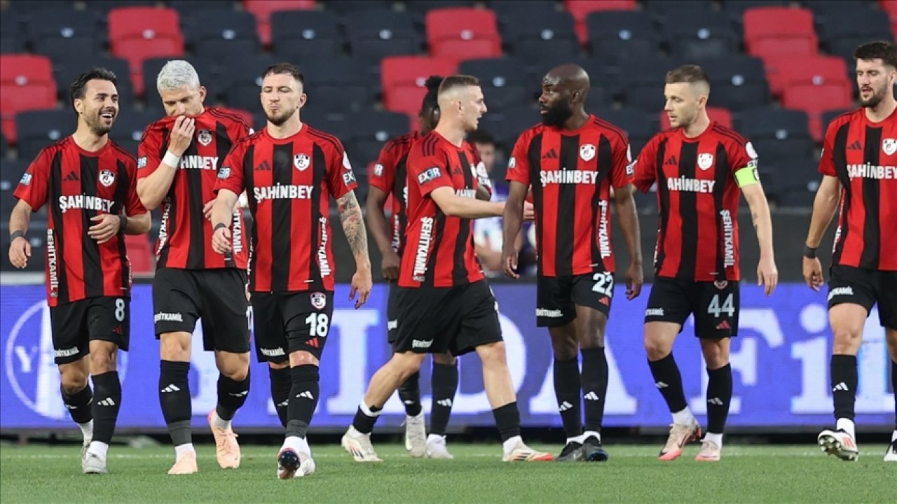 Gaziantep FK o alanda tek