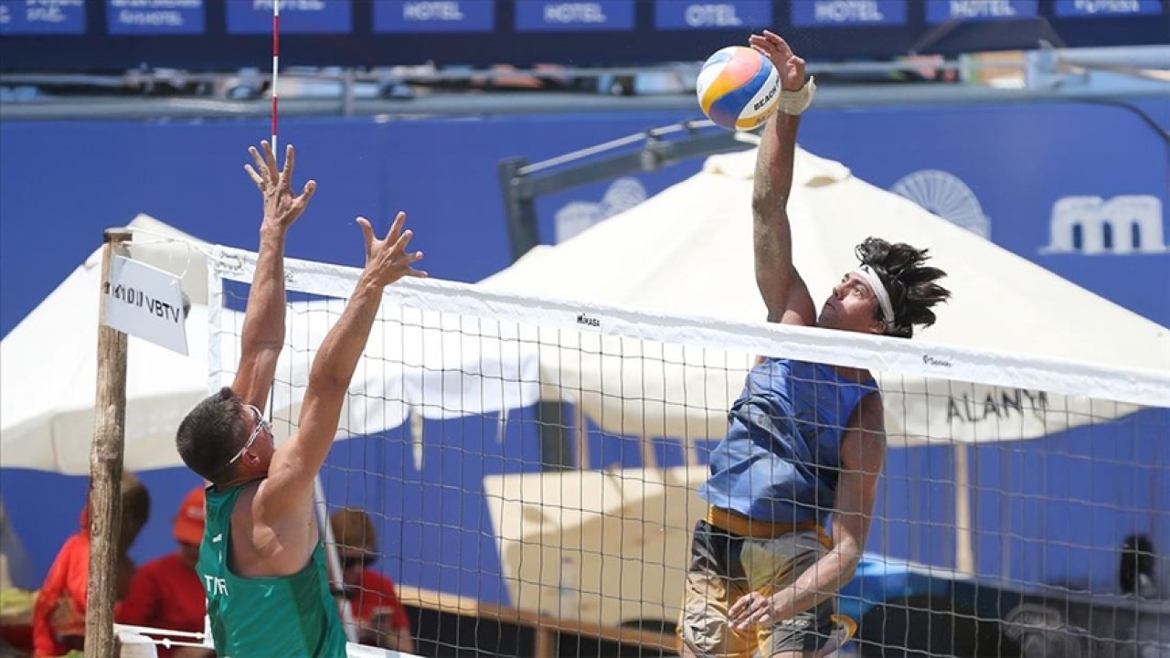 Play voleybolunda İtalya'ya kaybettik