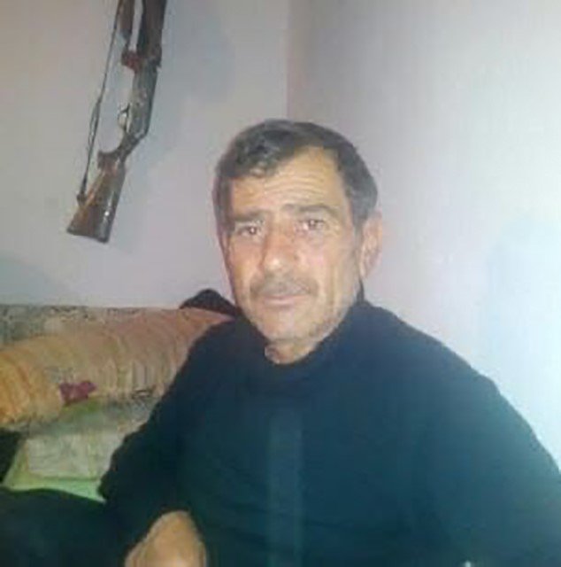 Kenenin ısırdığı kişi hayatını kaybetti: Kendi yöntemiyle çıkarmaya çalışmış