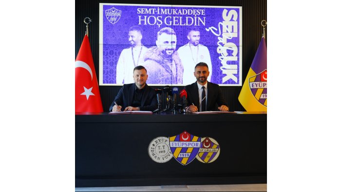 Eyüpspor, teknik direktör Selçuk Şahin ile 3 yıllık sözleşme imzalandı