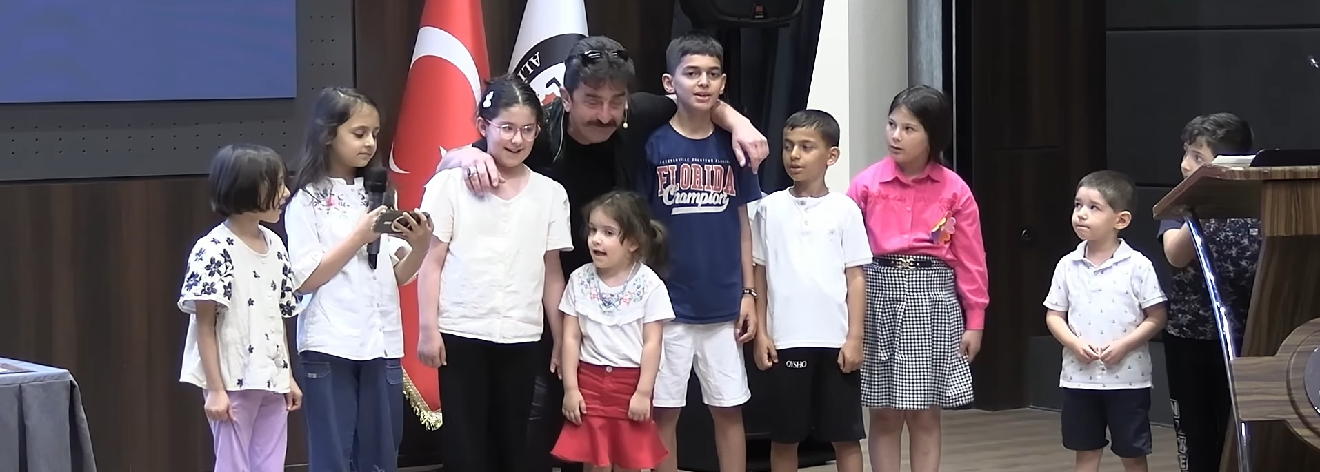 TYB Konya'da 15'incisi yapıldı: Aileler edebiyat etrafında buluştu
