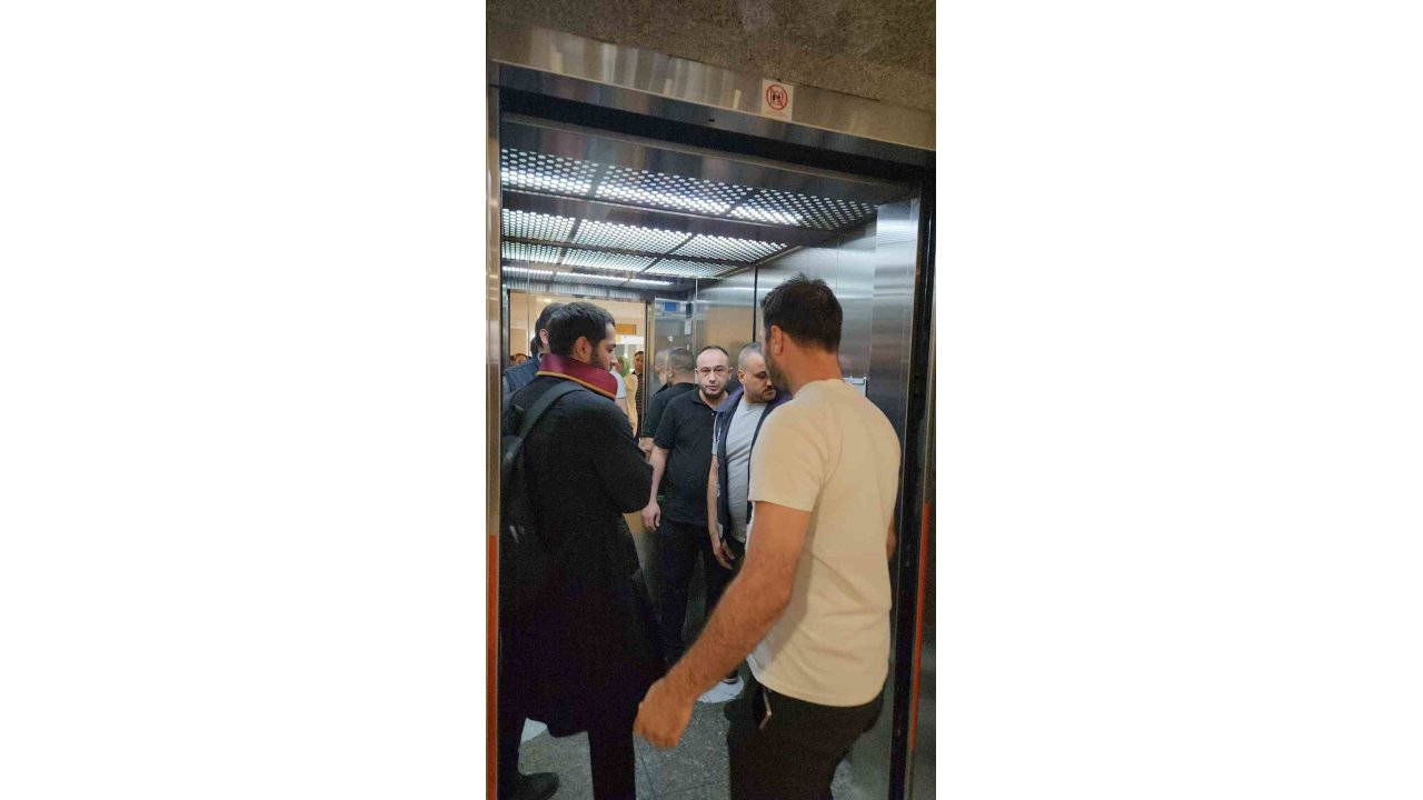 Dolandırıcı avukatı yazım hatası ele verdi, adliyede yapılan operasyonla tutuklandı
