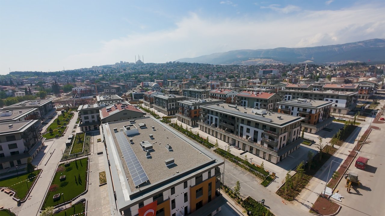 Bakan Kurum’dan Kahramanmaraş paylaşımı: Azerbaycan Mahallesi’nde yaşam başlıyor