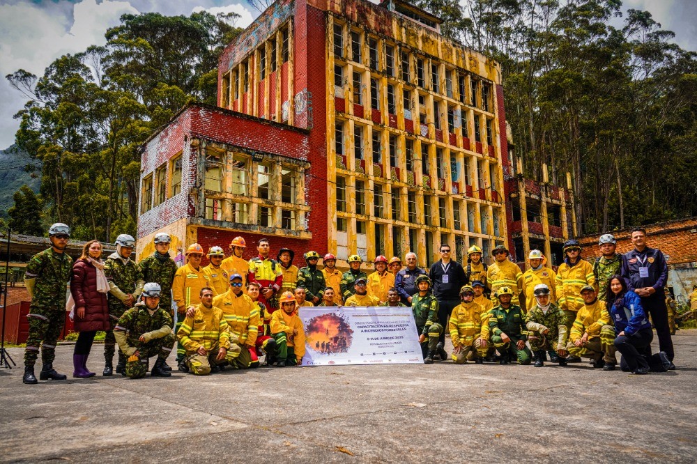 TİKA’dan Kolombiya’da orman yangınlarına müdahale eğitimi