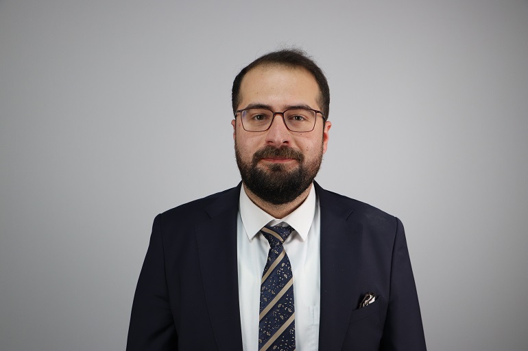 Başkan Eröz: Gelecek sizindir, biz daima yanınızdayız