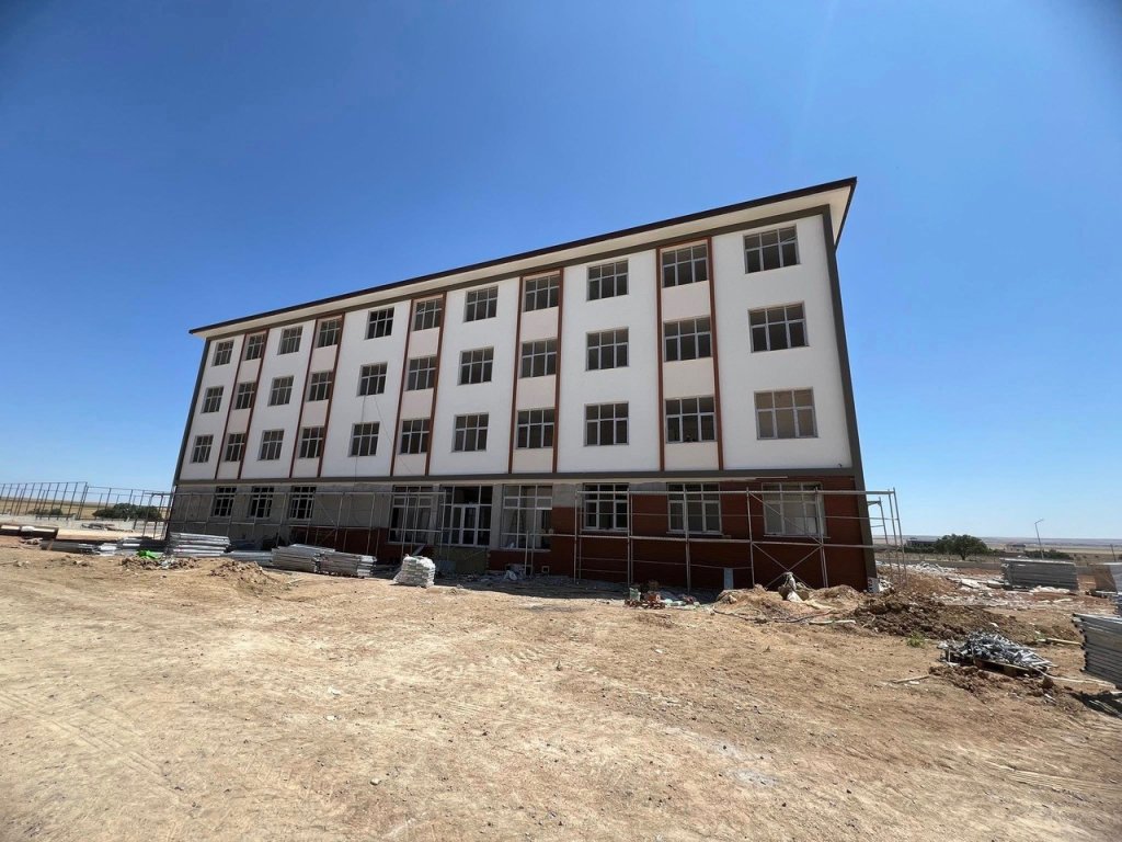 Kulu’da yapımı sürüyor,  yeni dönemde öğrenci alacak