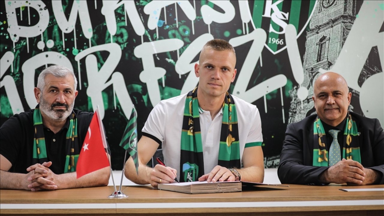Kocaelispor'dan kaleci transferi