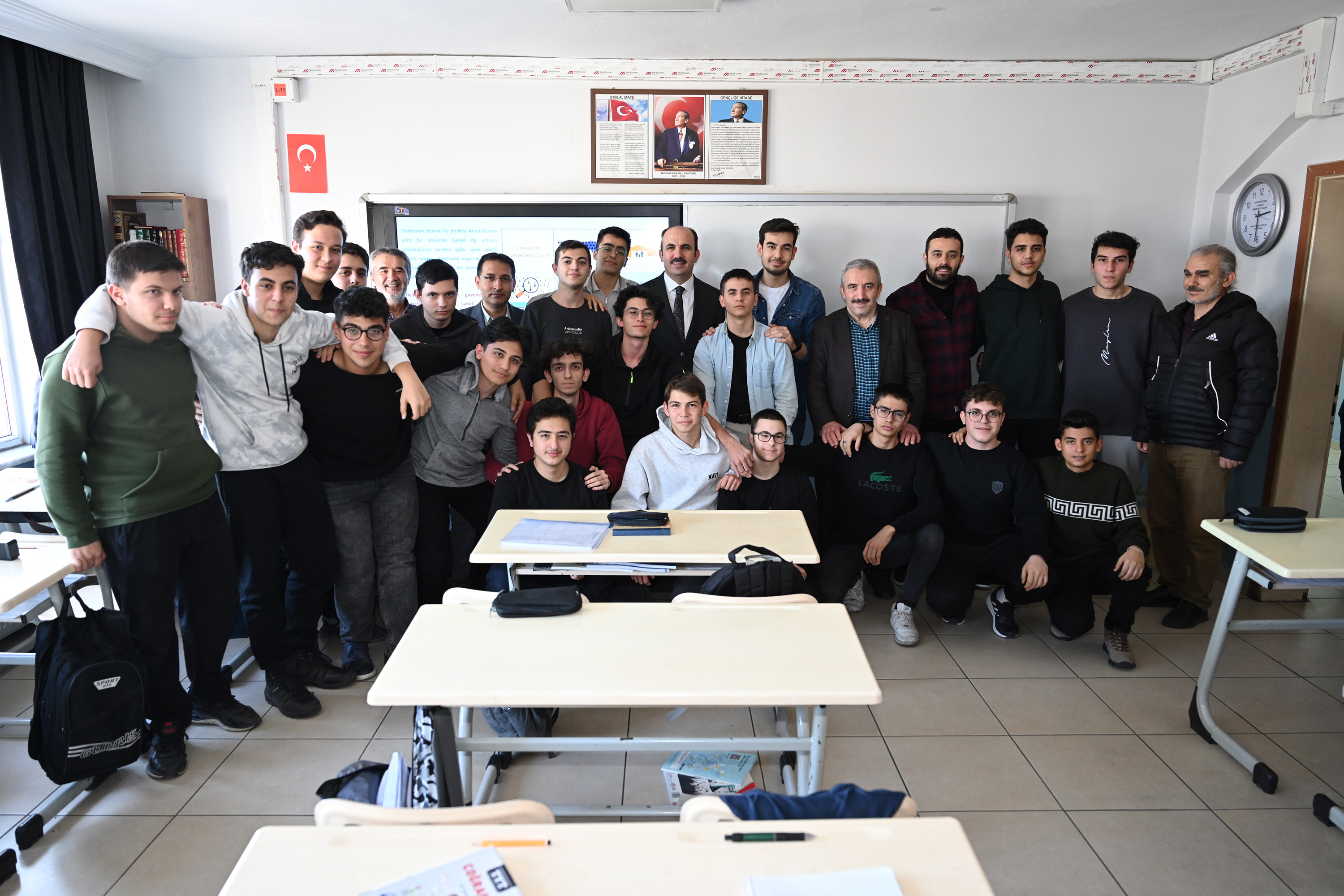 Başkan Altay'dan YKS'ye girecek öğrencilere başarı mesajı