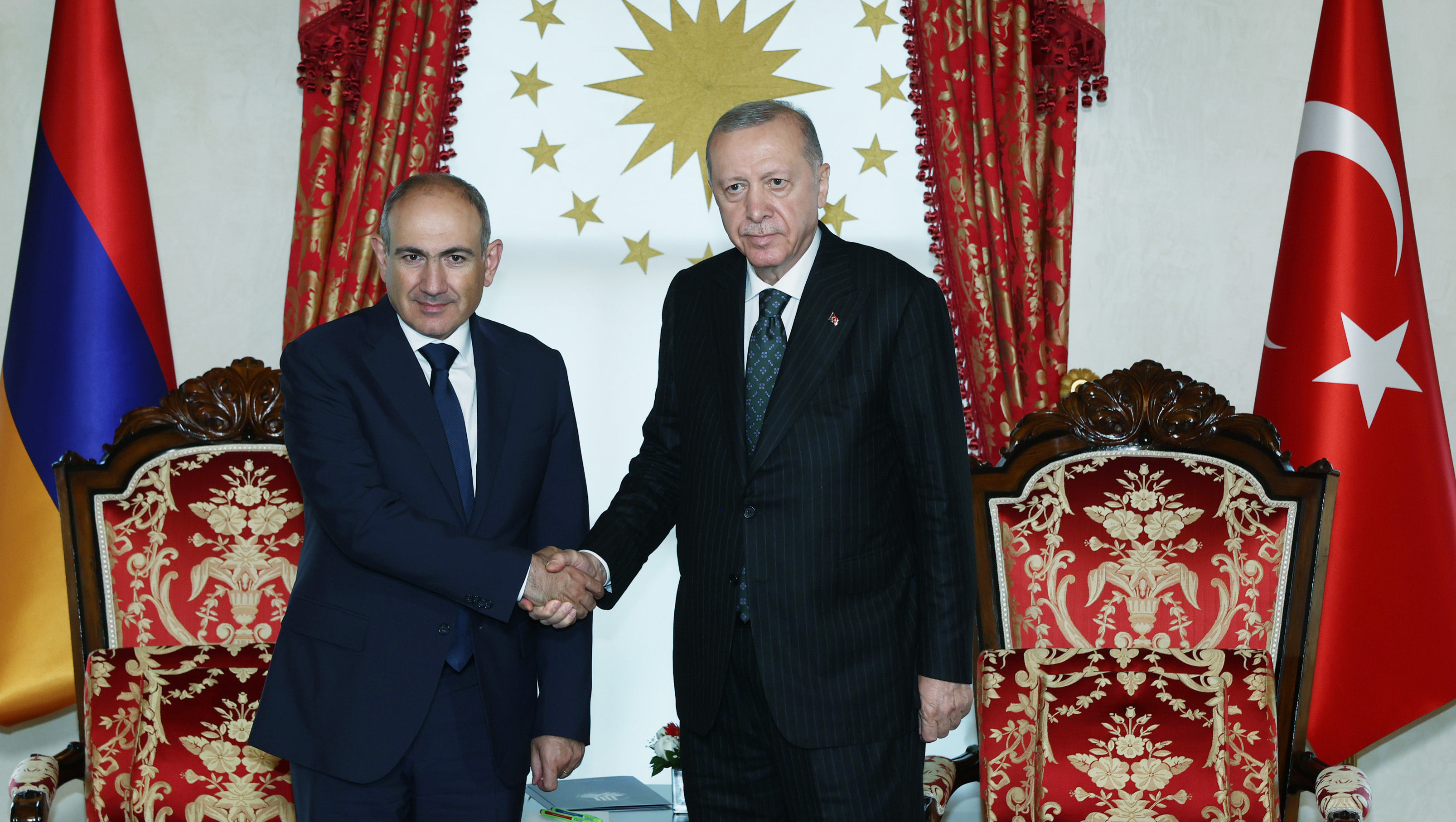 Cumhurbaşkanı Erdoğan Ermenistan Başbakanı Paşinyan'ı kabul etti