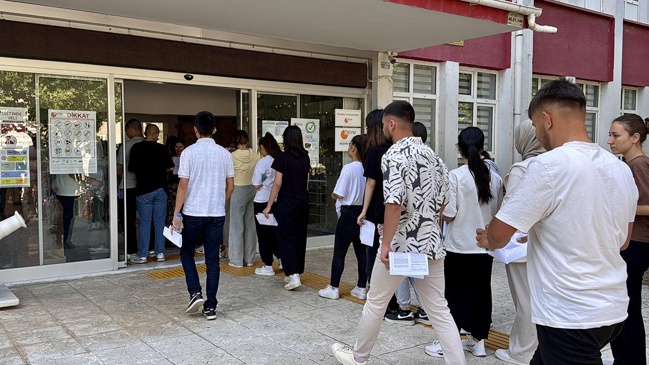 YKS'de son gün heyecanı