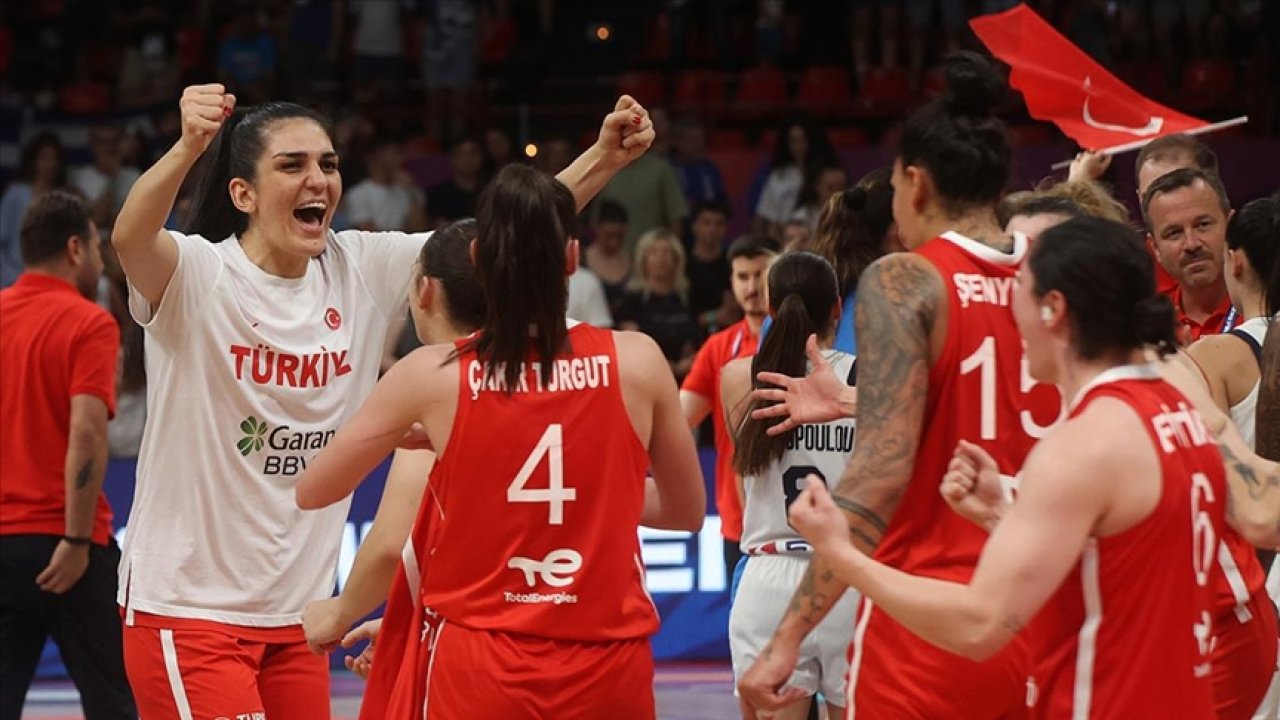 Dev kızlar çeyrek finalde
