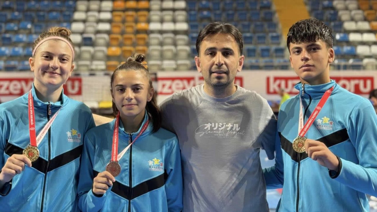 Aksaray'da Konya rüzgarı estirdiler