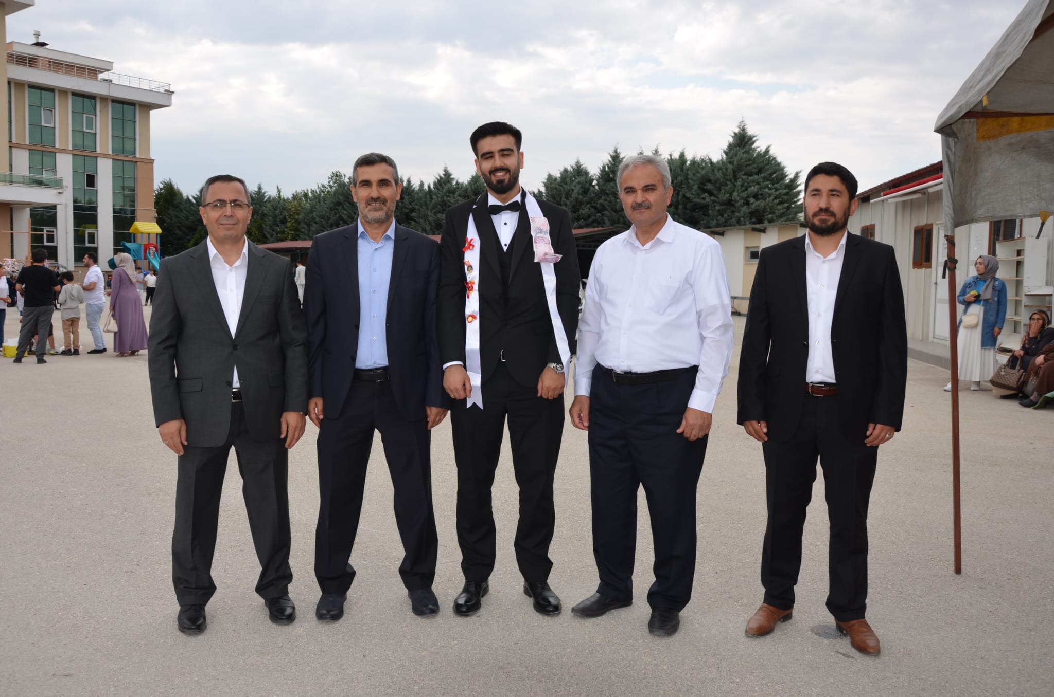 Gazeteci Ünver'in Kızı Rabia Beyza, Hikmet Avcı ile evlendi