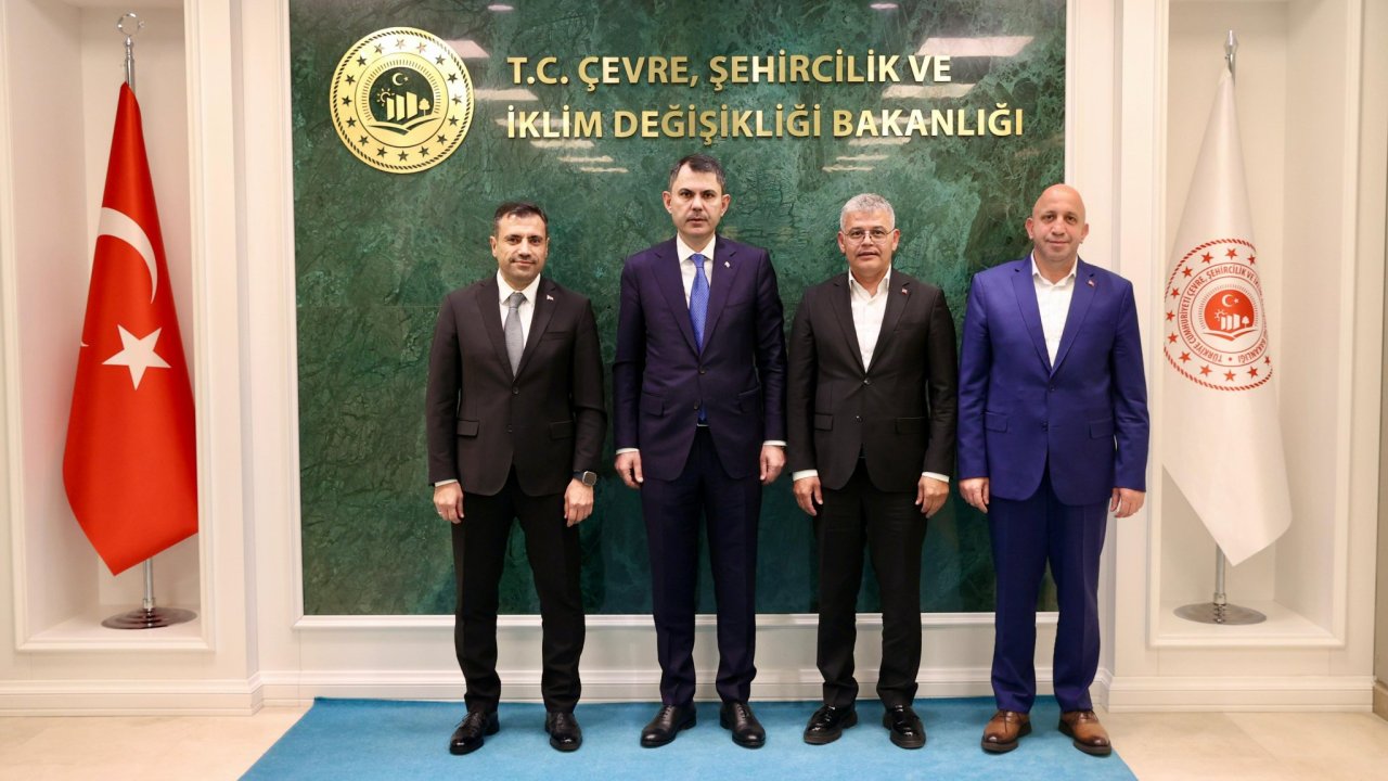 Konyaspor’dan Bakan Kurum’a ziyaret