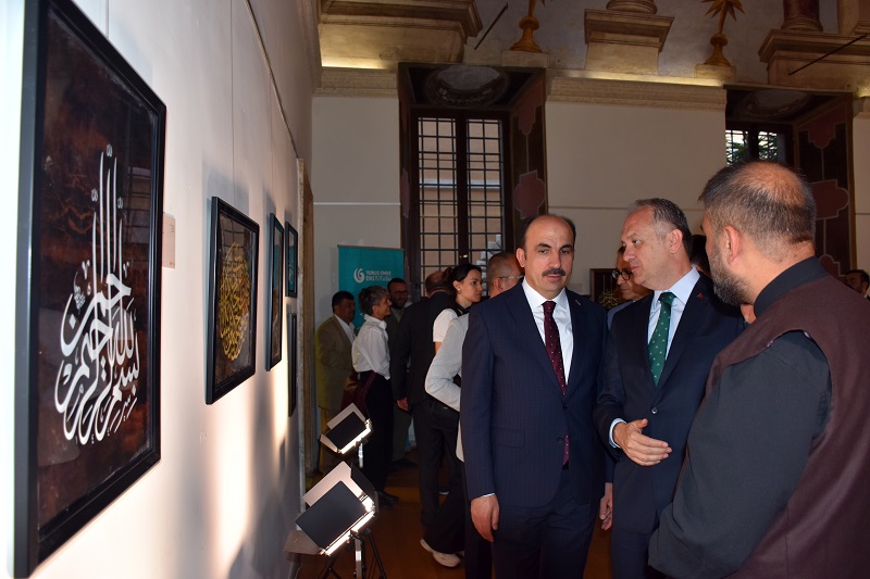 Başkan Altay Roma'daki sempozyuma katıldı