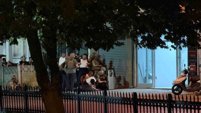 Polisle çatışan suç makinesi şahısbacağından vuruldu