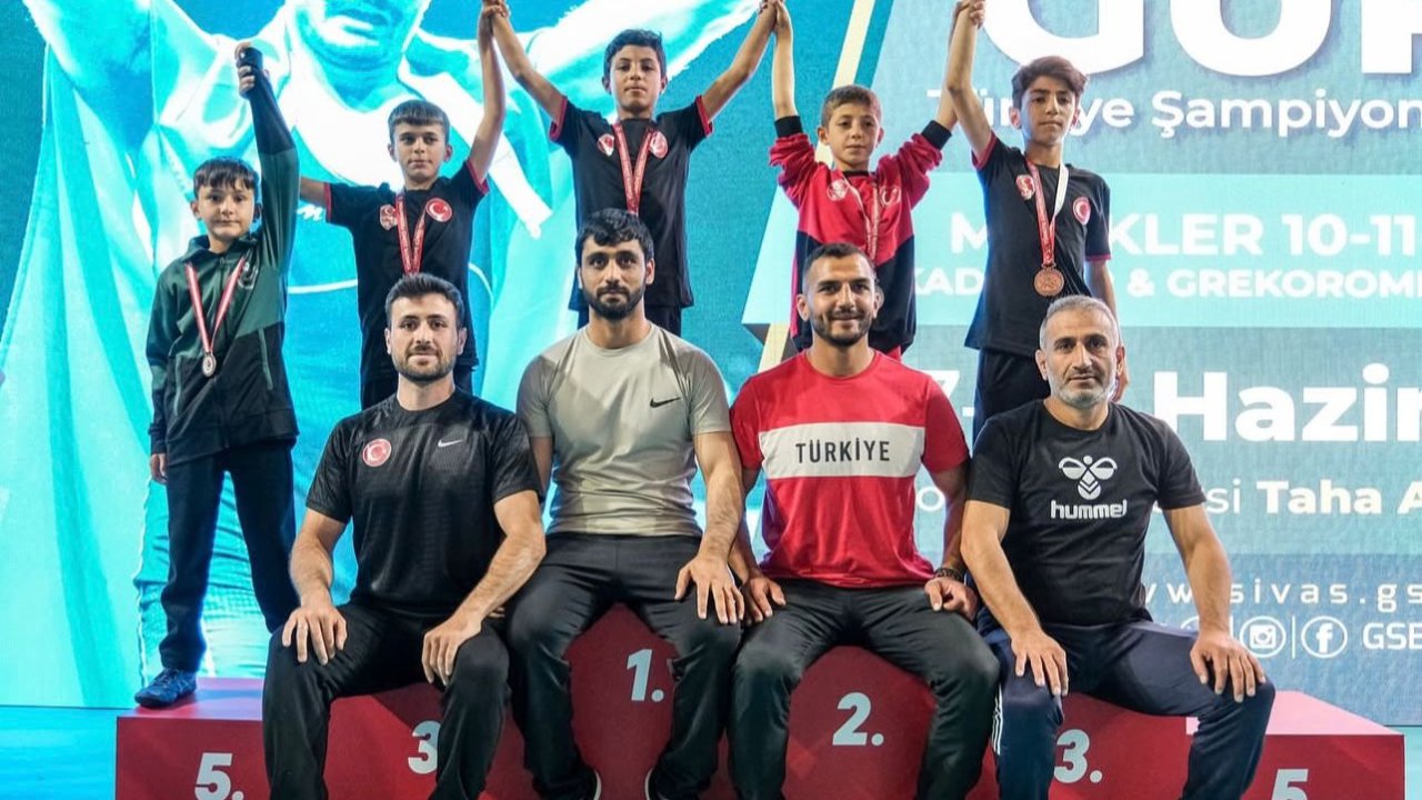 Karataylı güreşçilerden yeni başarı