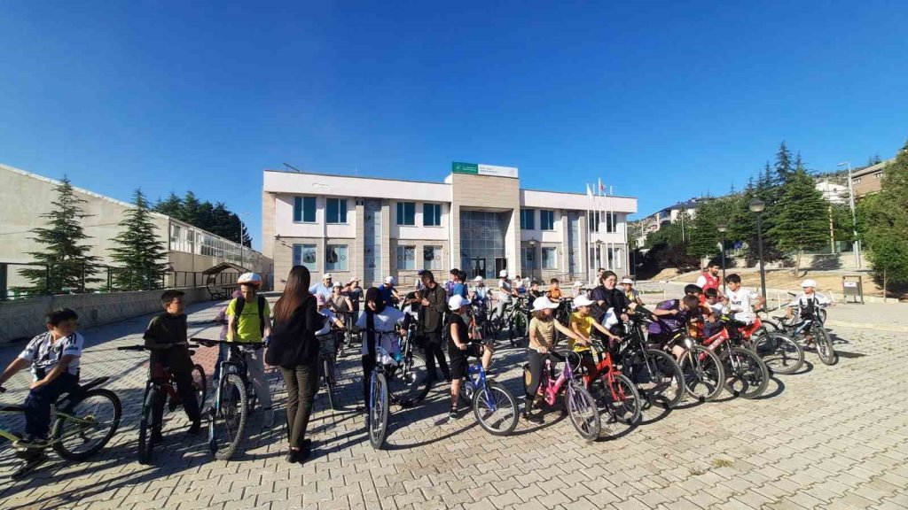 "Uyuşturucu ile mücadele" için pedal çevirdiler