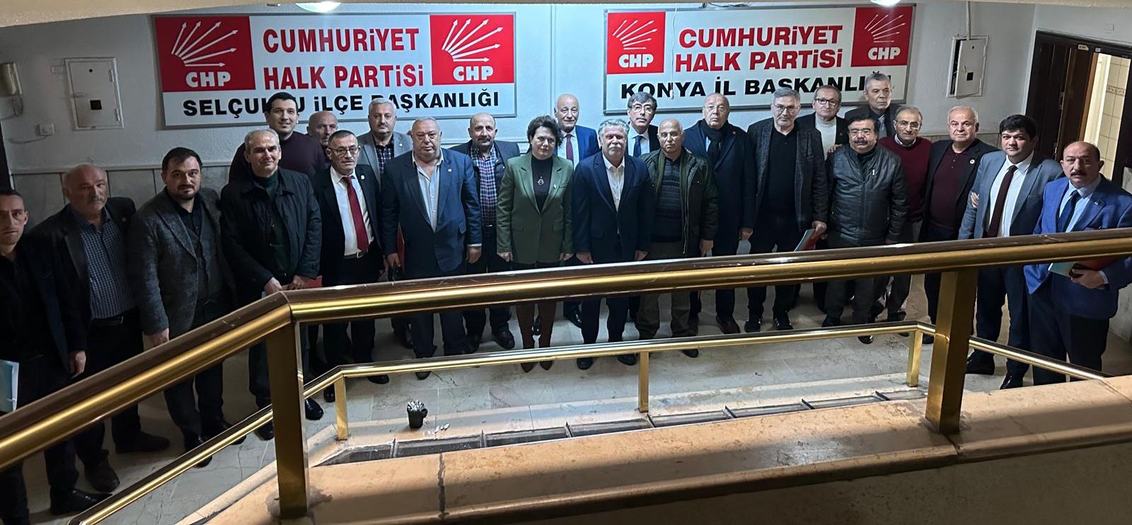 “Genel Başkanımız Özel’in yanındayız”
