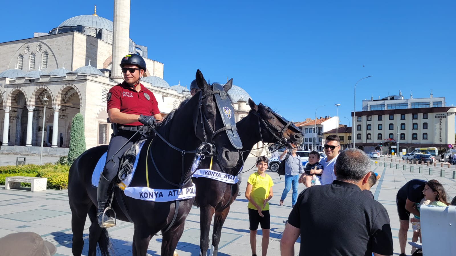 Konya'da atlı polis birliği göreve başladı