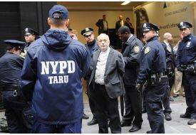 Müslüman Takibi Sürecek