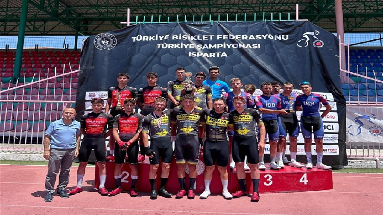 Konyalı bisikletçiler rüzgar gibi