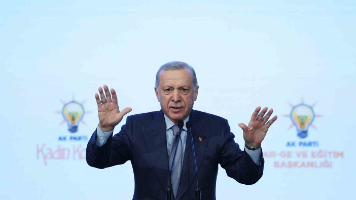 Cumhurbaşkanı Erdoğan: "CHP'nin çok ciddi bir siyasi kıble sorunu var"