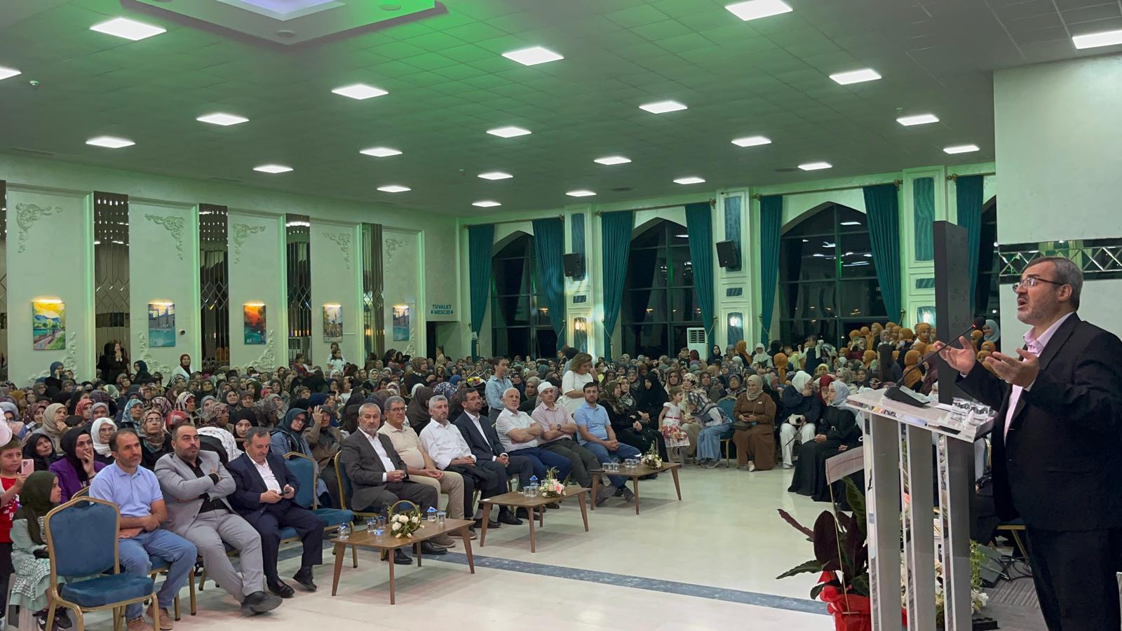 Konya'da hafızlar için icazet töreni düzenlendi