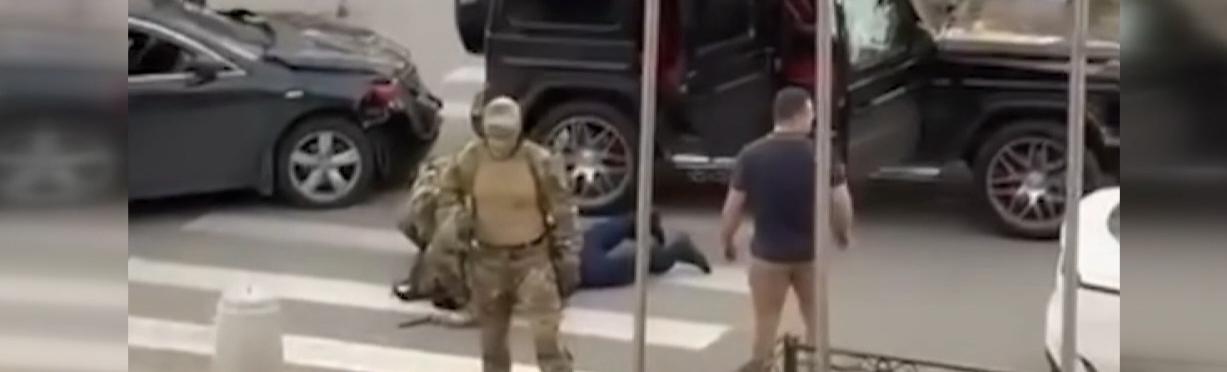 Rusya’da Azerbaycan-Ural Teşkilatı Başkanı ve oğluna sert müdahale