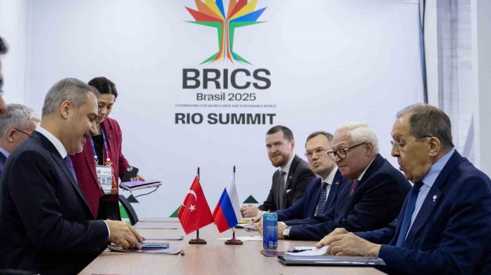 Bakan Fidan'dan BRICS Zirvesinde ikili temaslar