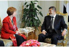 Ashton Mursi İle Görüştü