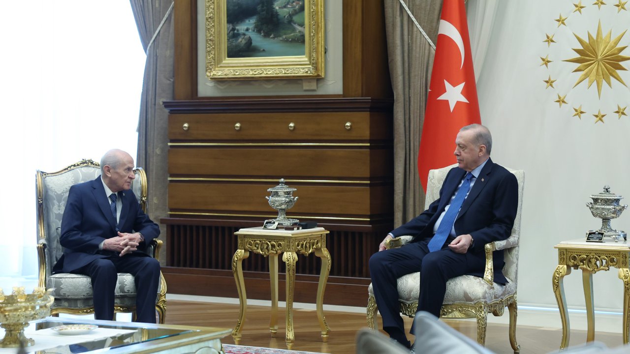 Cumhurbaşkanı Erdoğan, MHP Genel Başkanı Bahçeli'yi kabul etti
