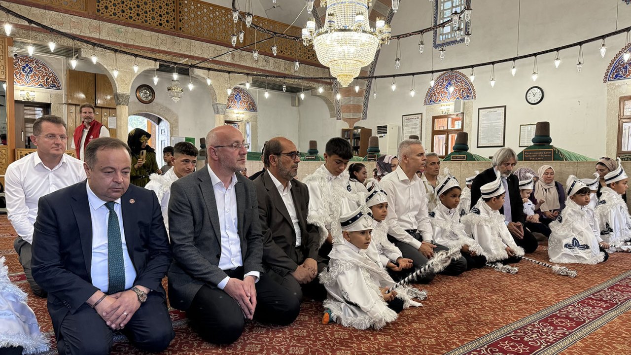 Konya Vakıflar Bölge Müdürlüğü Sultan II. Beyazıt'ın vakfiyesini gerçekleştirdi