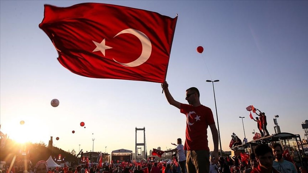 Spor camiasından 15 Temmuz mesajı