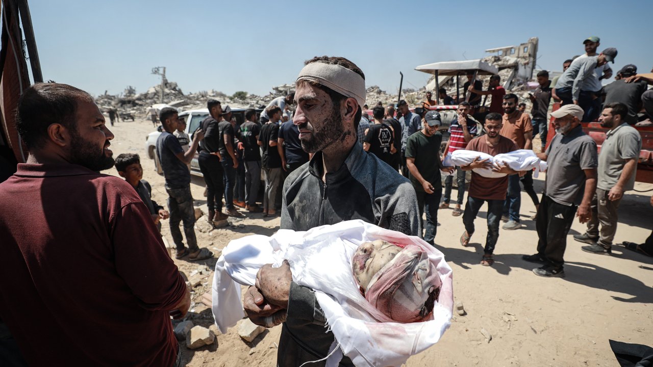 İsrail'in Gazze'de gerçekleştirdiği soykırıma saldırılarında 58 bin 479'a çıktı