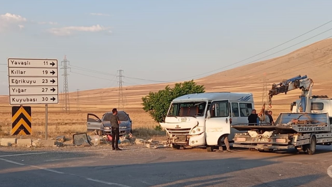 Konya'da tarım işçilerini taşıyan minibüs ile otomobilin çarpıştı: 16 yaralı