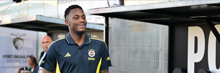Fenerbahçe'nin yeni transferi Jhon Duran, "karşılık vermek" için sabırsızlanıyor