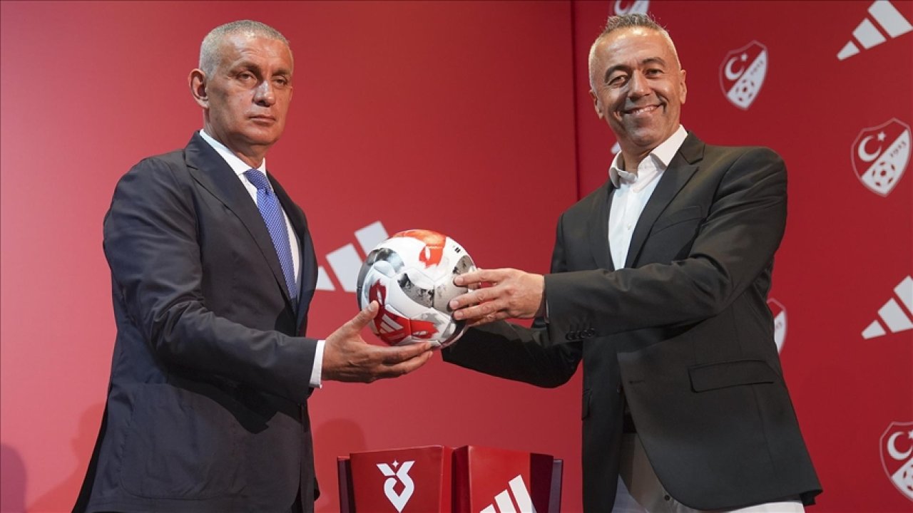 Yeni sezonda toplar adidas