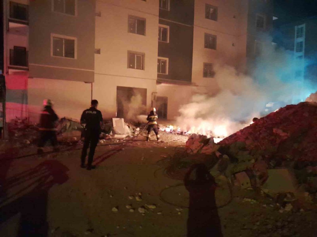 Konya'nın ilçeisnde palet yangını
