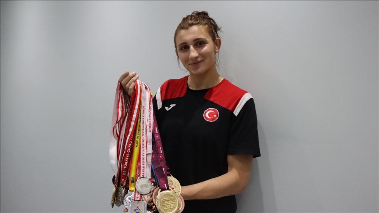 Elmira, Türkiye'yi olimpiyatlarda temsil etmek istiyor