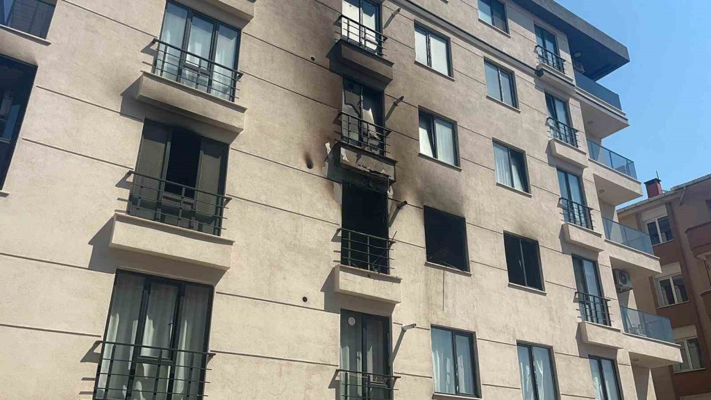 İstanbul'da yangında can pazarı