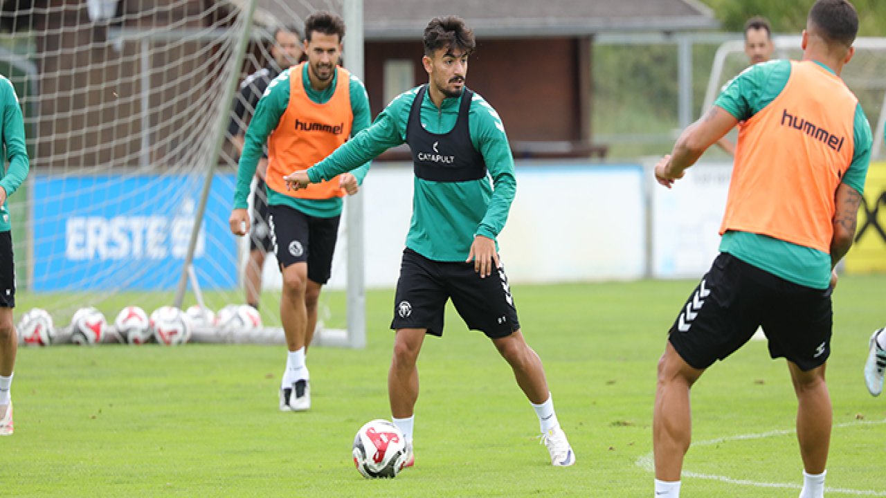 Konyaspor'da izin sona erdi