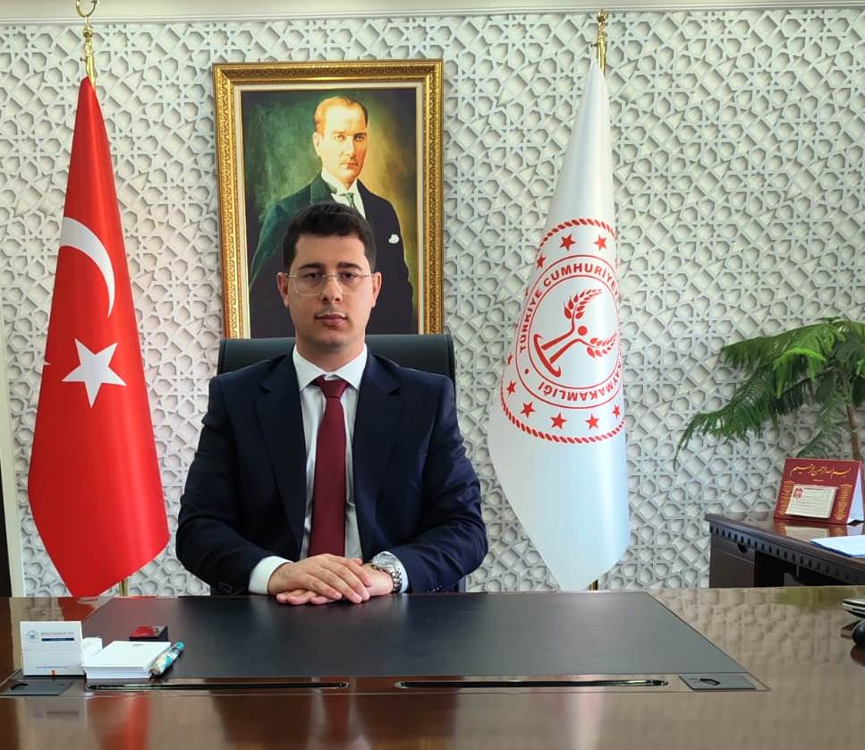 Yeni Yunak Kaymakamı Atasoy görevine başladı